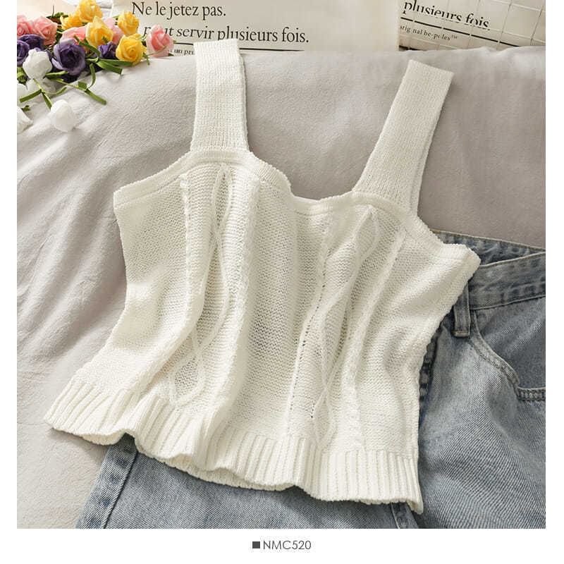 Cropped Knit Embroidered Flower Camisole Top