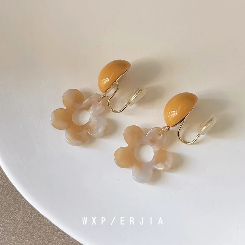 Earring Floral Drop Acrylic