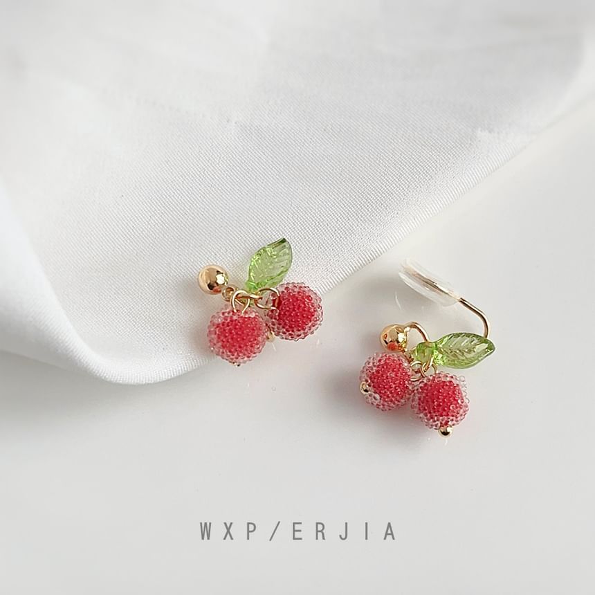 Alloy Ear Fruit Resin Cuff