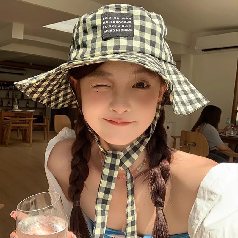 Chin Hat Checkered Strap With Cotton Bucket