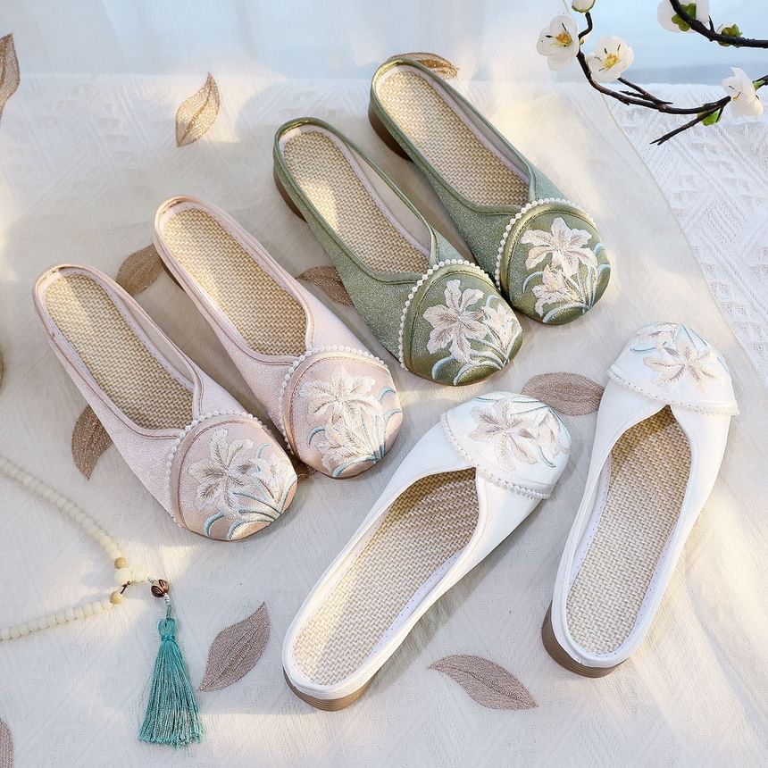Flats Embroidered Textile