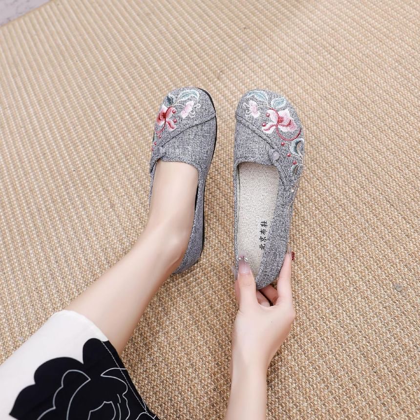 Textile Embroidered Flats
