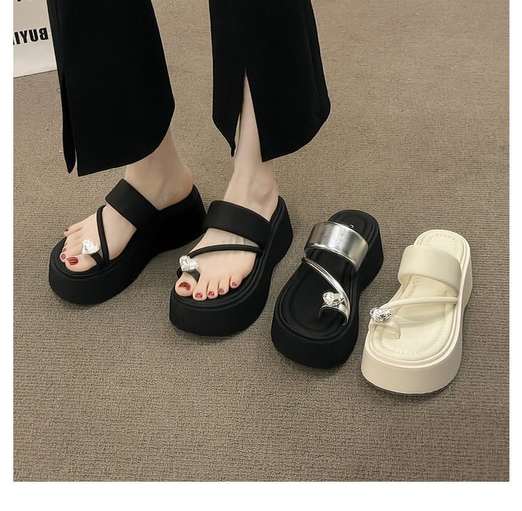 Heart Loop Slide Sandals Platform Rhinestone Toe