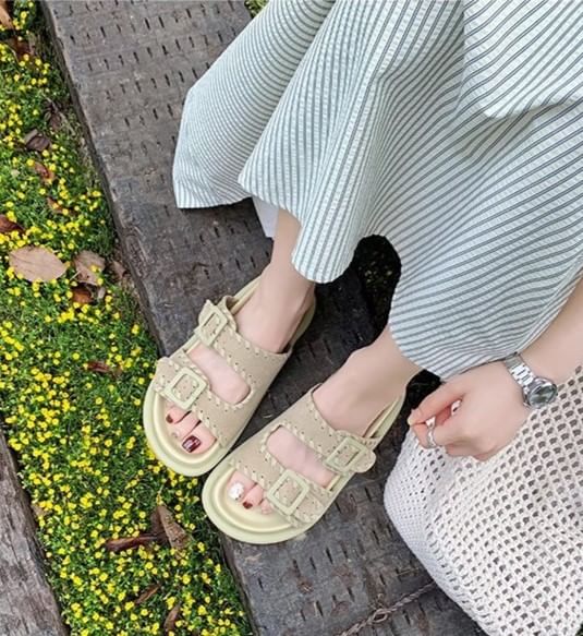 Buckled Sandals Platform Slide