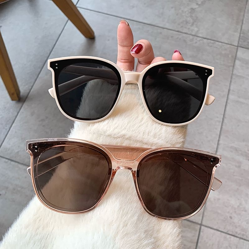 Square Frame Sunglasses