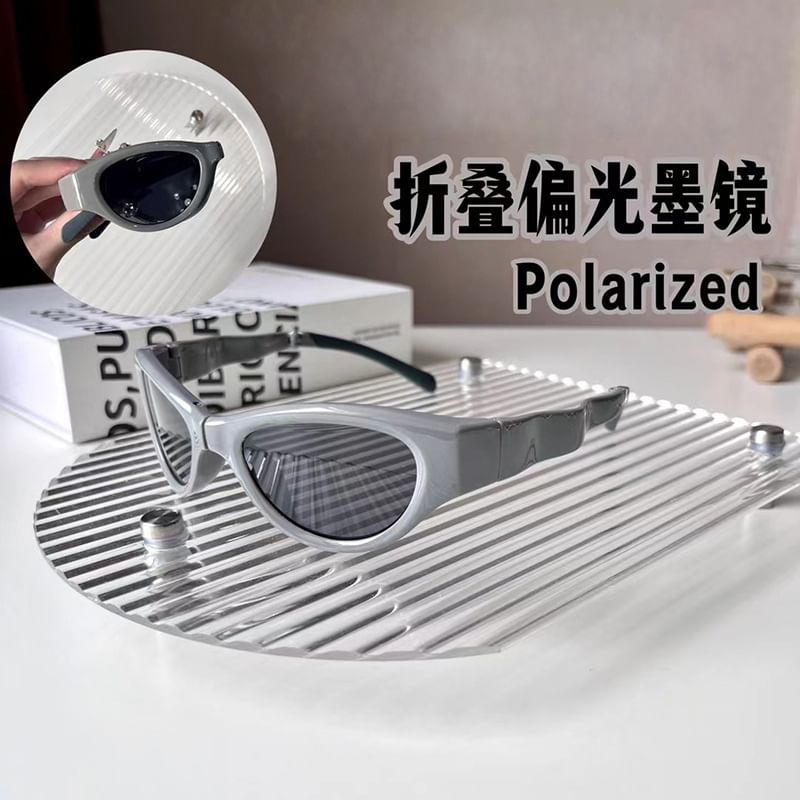 Sample Cat Eye Sunglasses / Case