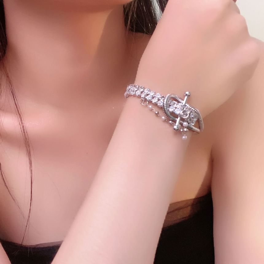 Sample Faux Pearl Bracelet / Necklace