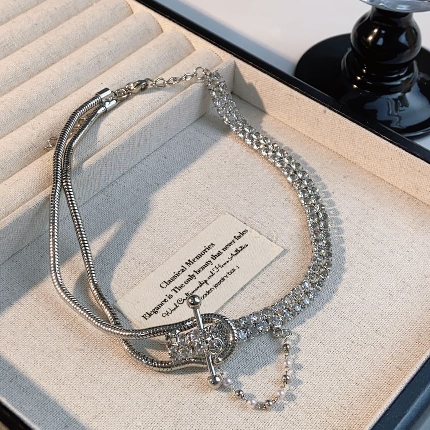 Sample Faux Pearl Bracelet / Necklace