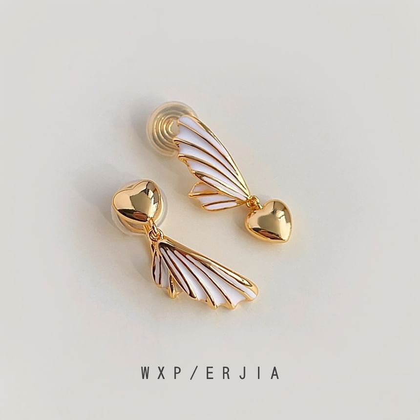 On Asymmetrical Drop Heart Clip Wing Earring