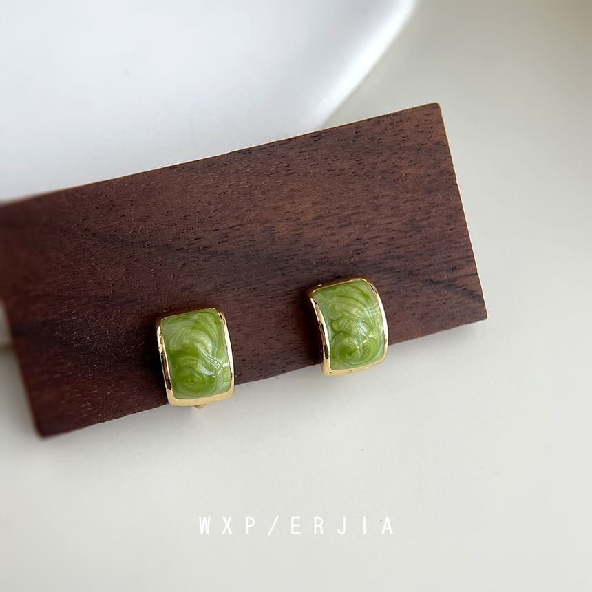 Clip Enamel On Earring