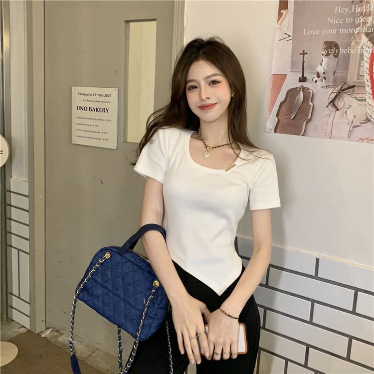 Asymmetrical Short-Sleeve Plain Tee Neck Crew