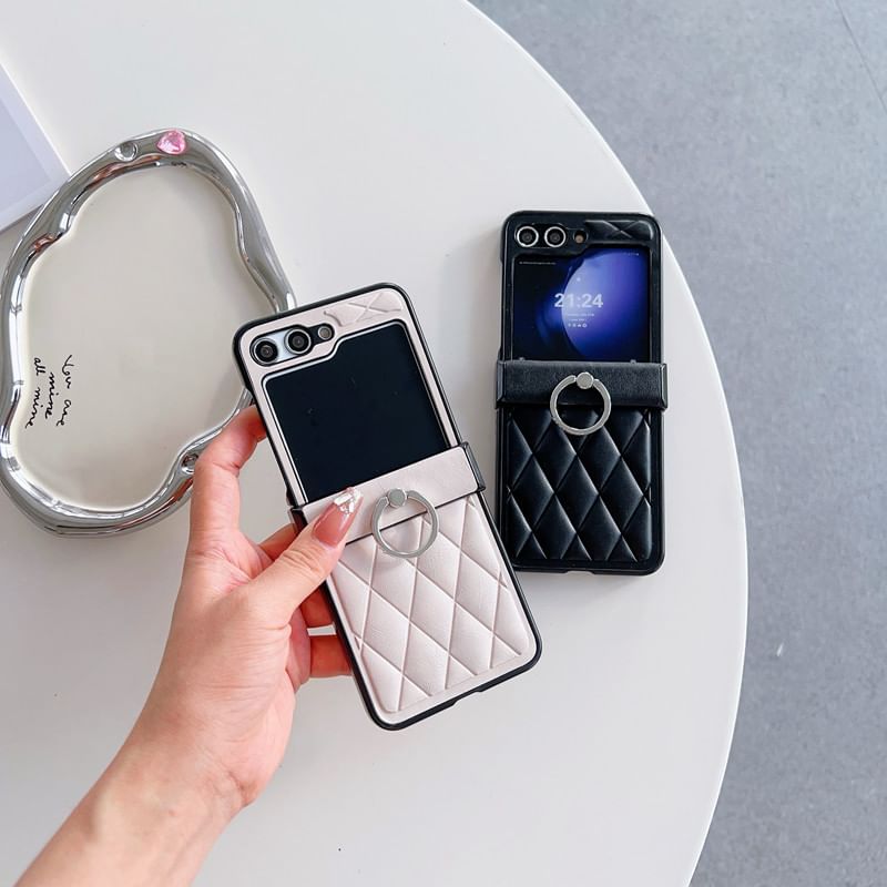 Stand Argyle Case Phone Ring