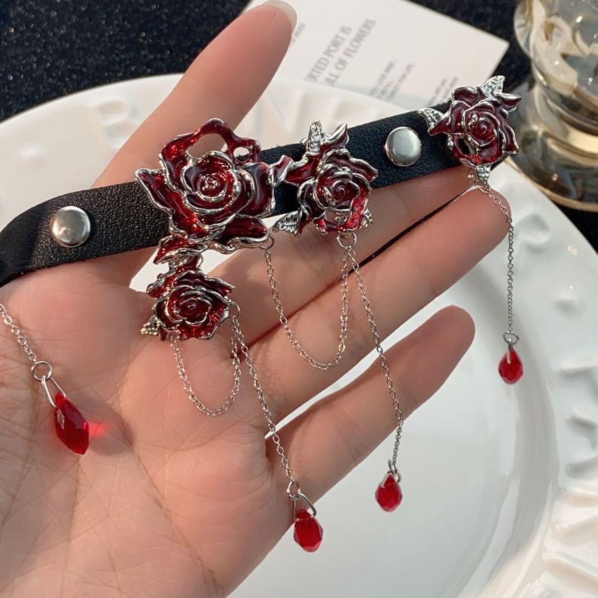 Sample Rose Alloy Faux Leather Choker