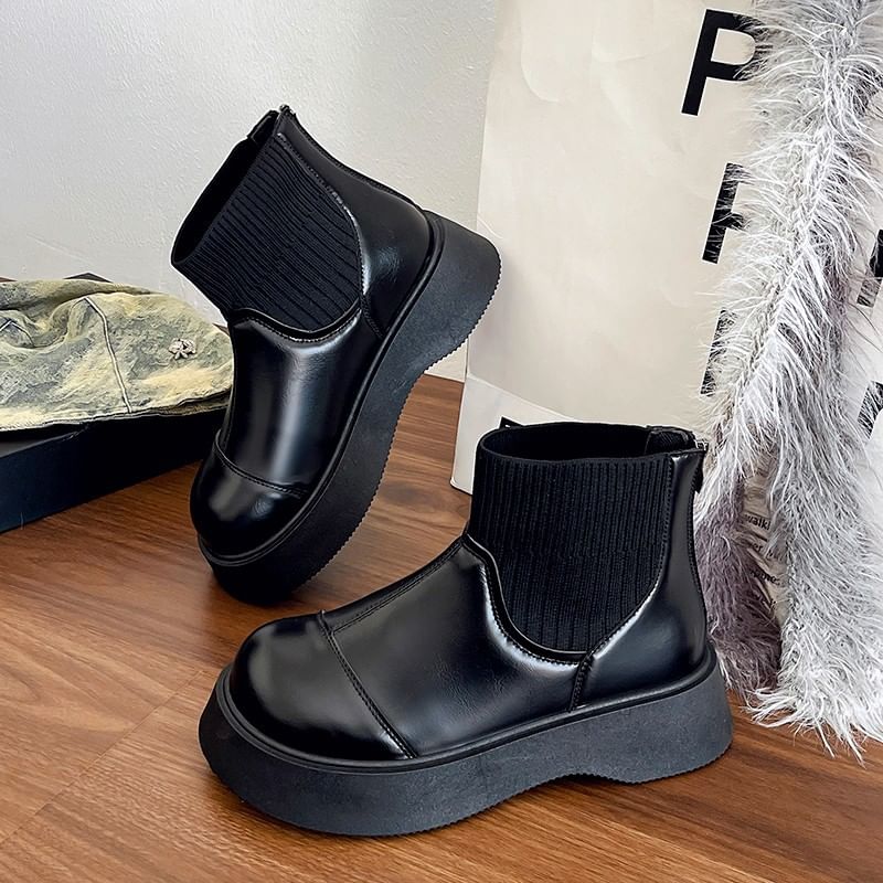 Faux Plain Sock Platform Boots Leather Short