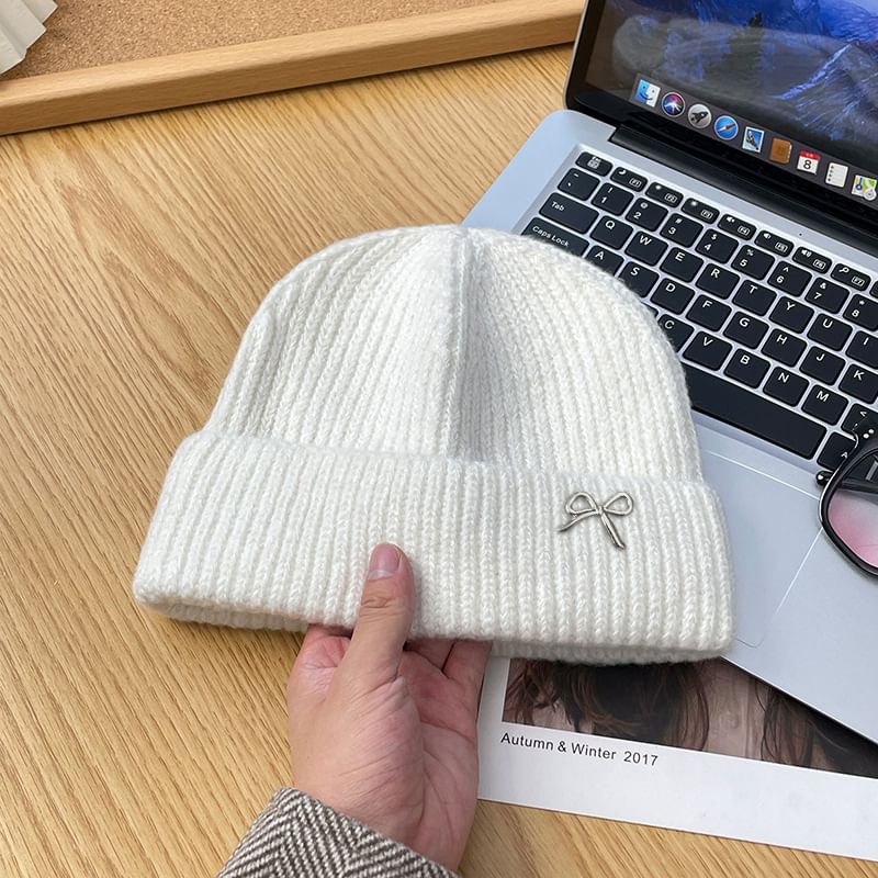 Knit Metal Bow Beanie