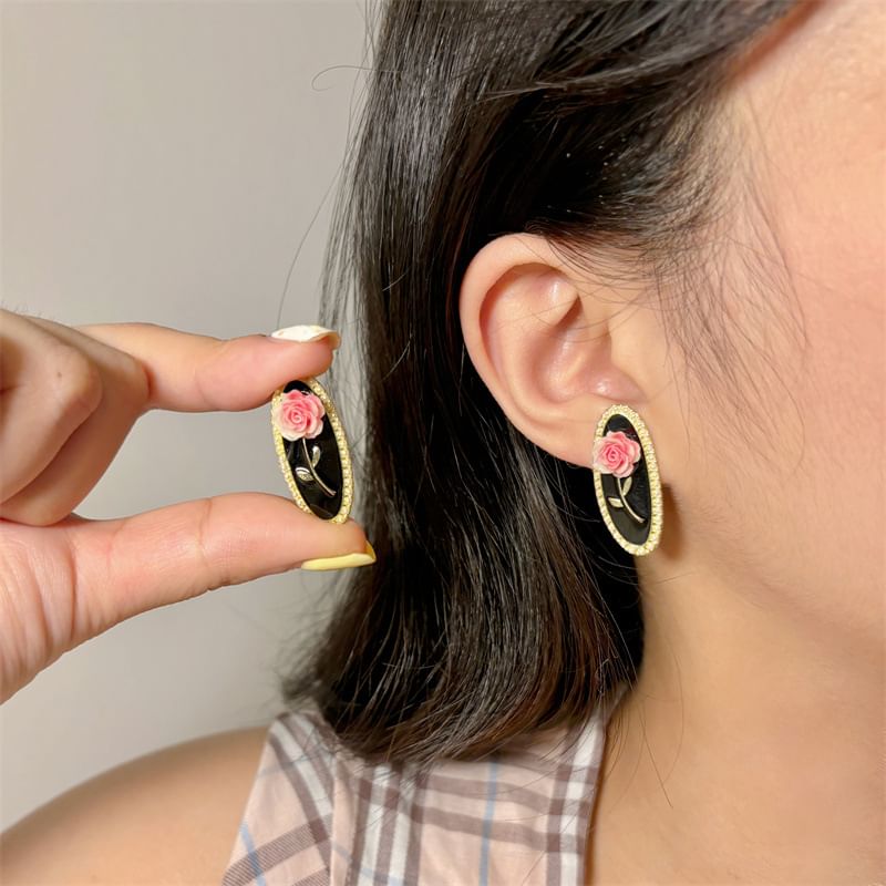 Flower Stud Earring