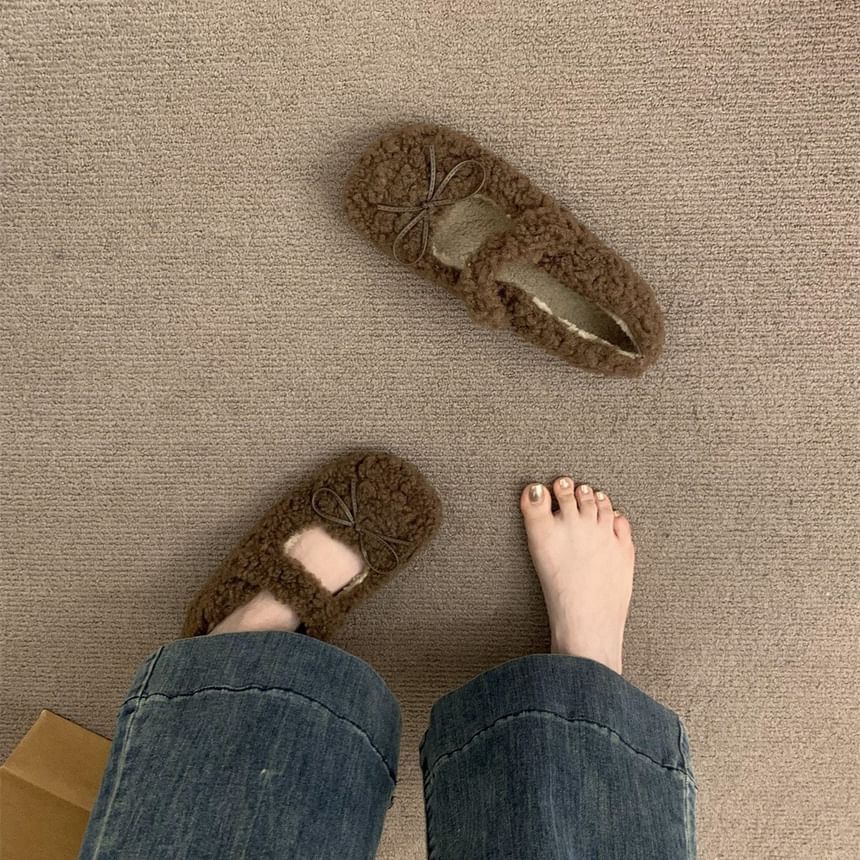 Sample Furry Plain Mary Jane Shoes