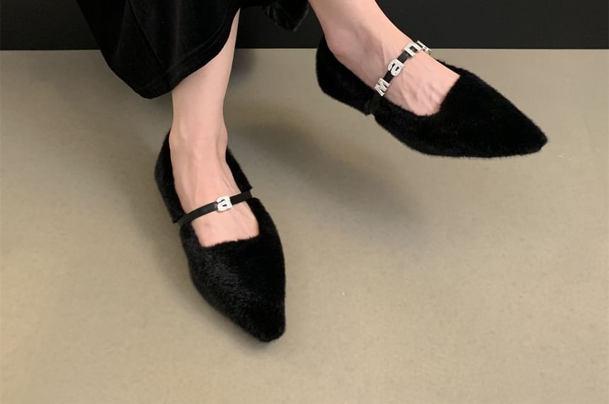 Sample Fleece Pointed Flats