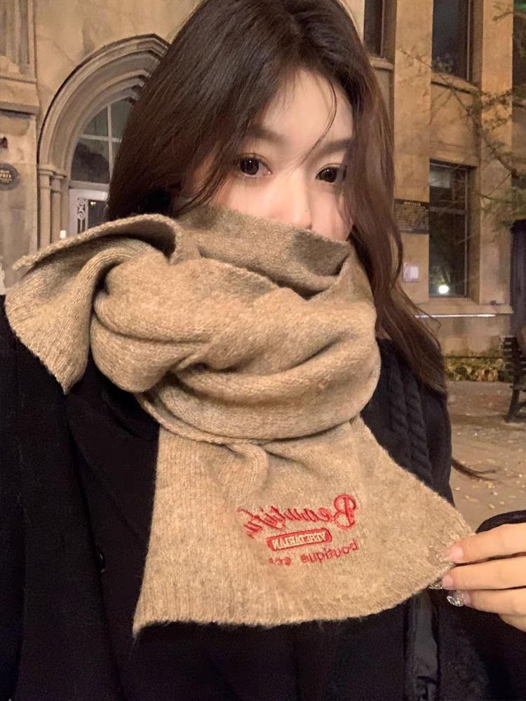 / Lettering Scarf Embroidered Plain Plaid