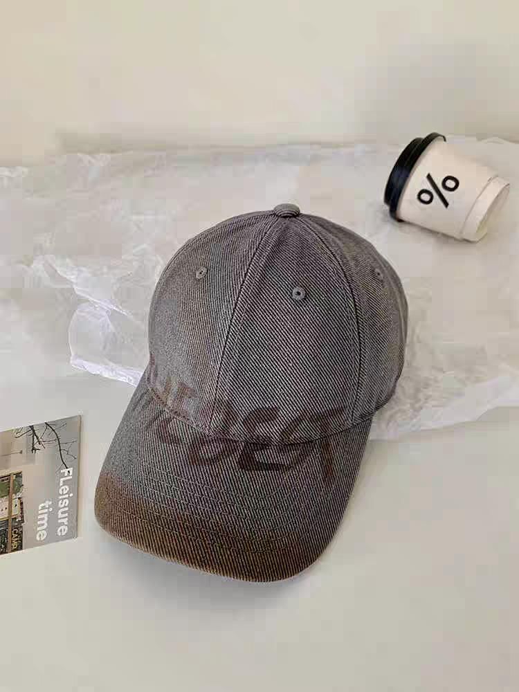 Cap Print / Washed Plain Baseball Lettering