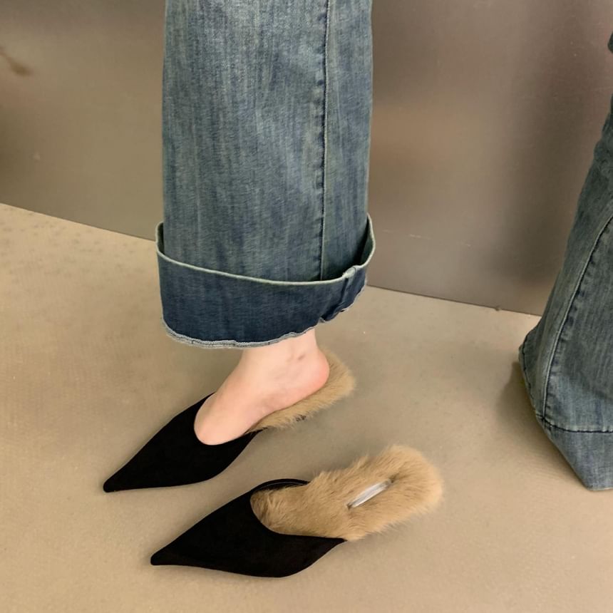 Sample Kitten Heel Pointed Toe Fleece-Lined Mules