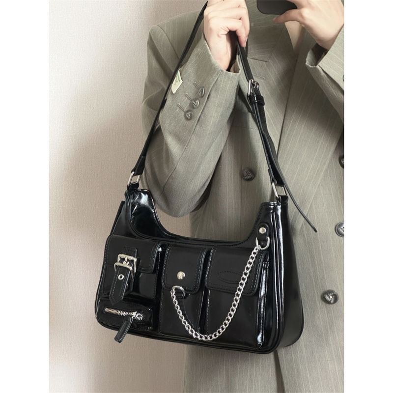 Chained Shoulder Faux Fur Bag