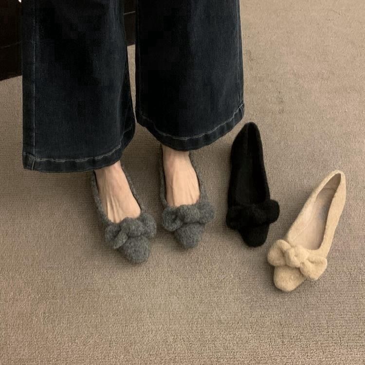 SampleSquare Toe Bow Wool Flats