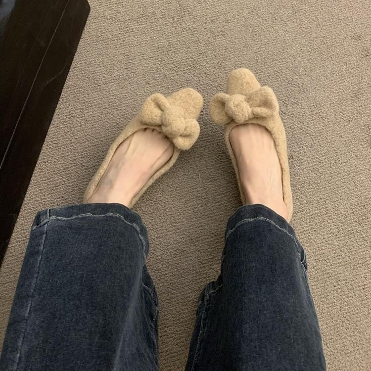 SampleSquare Toe Bow Wool Flats