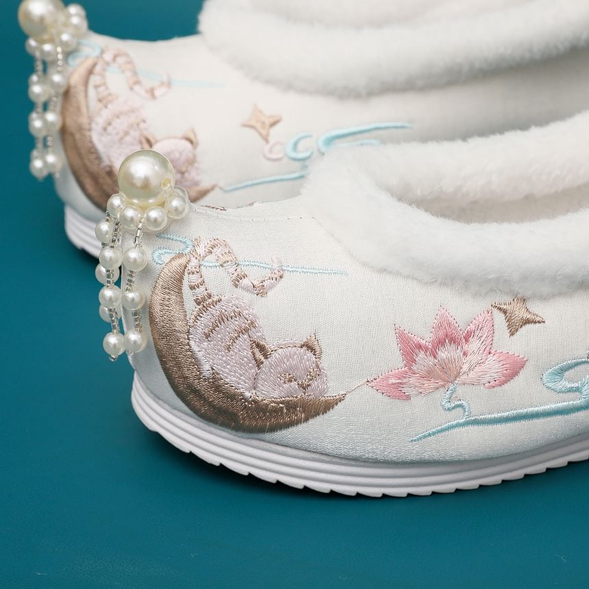 Sample Embroidered Fleece Trim Flats
