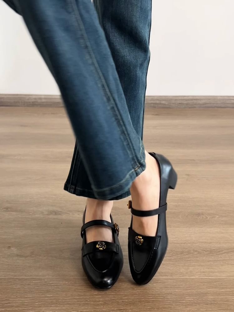 SampleBlock Heel Mary Jane Pumps