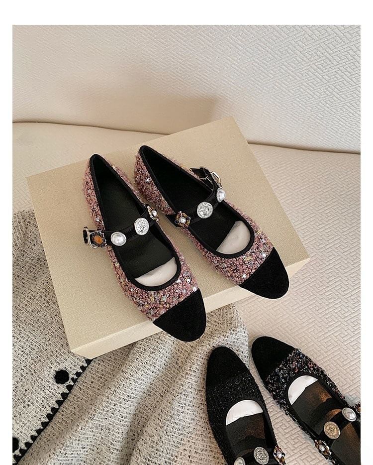 Sample Cap Toe Faux Pearl Tweed Mary Jane Flats