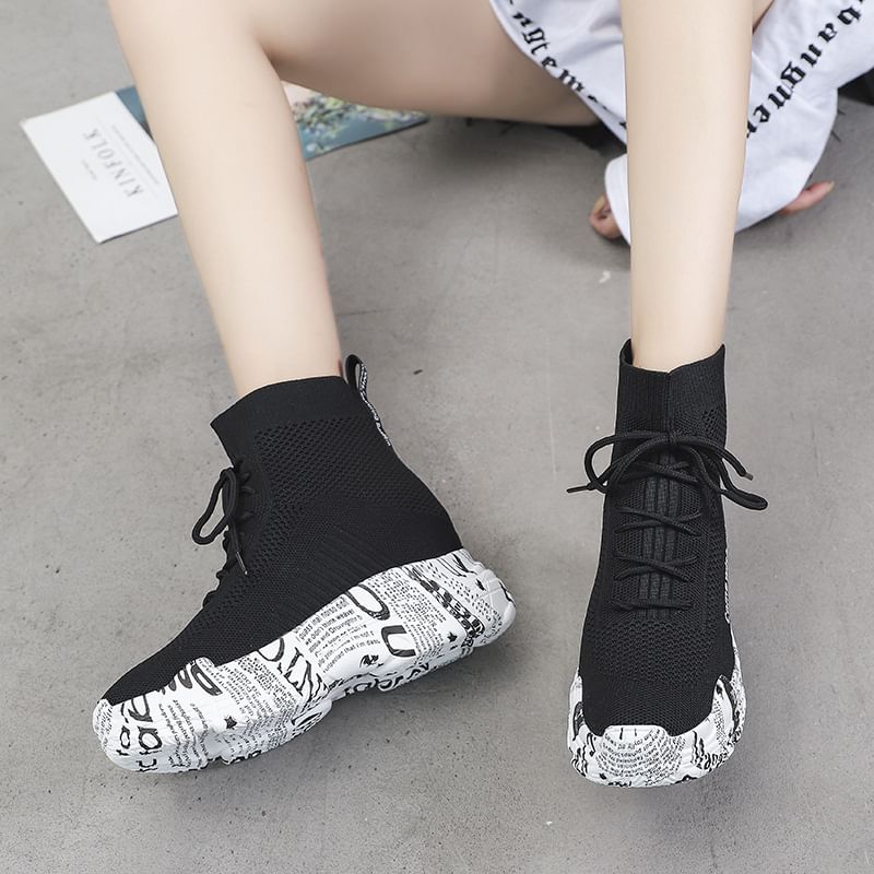 Lace-Up Printed Boots Platform Short