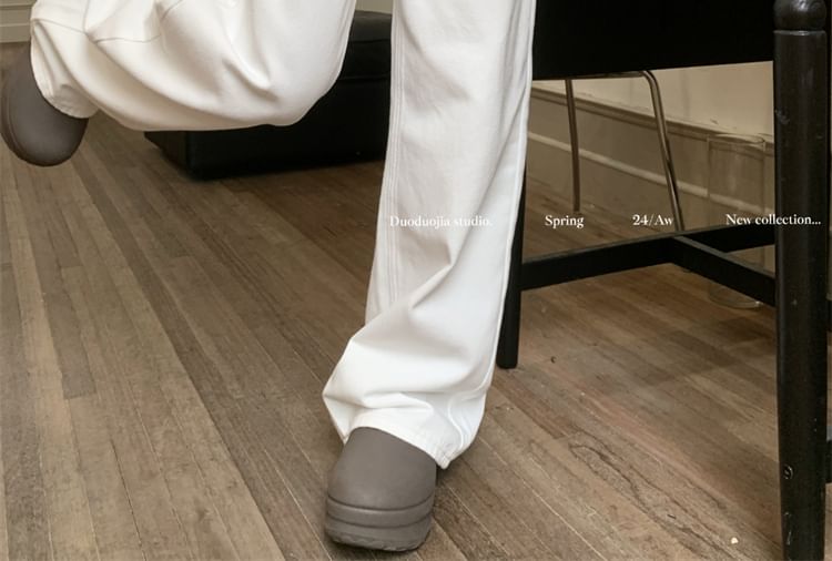 Sample High Waist Bow Embroidered Loose Fit Jeans