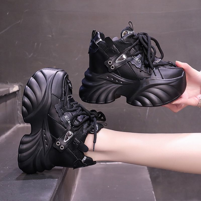 Platform Lettering Sneakers Lace-Up