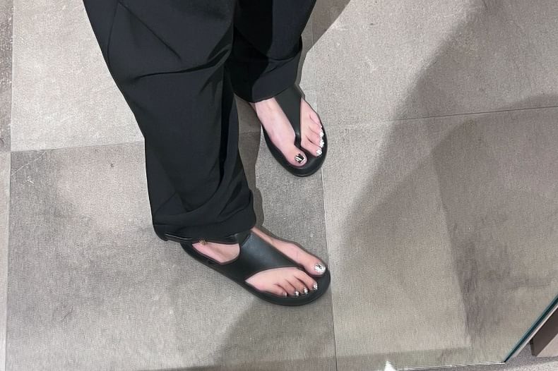 Genuine Sandals Leather Thong Slingback Plain
