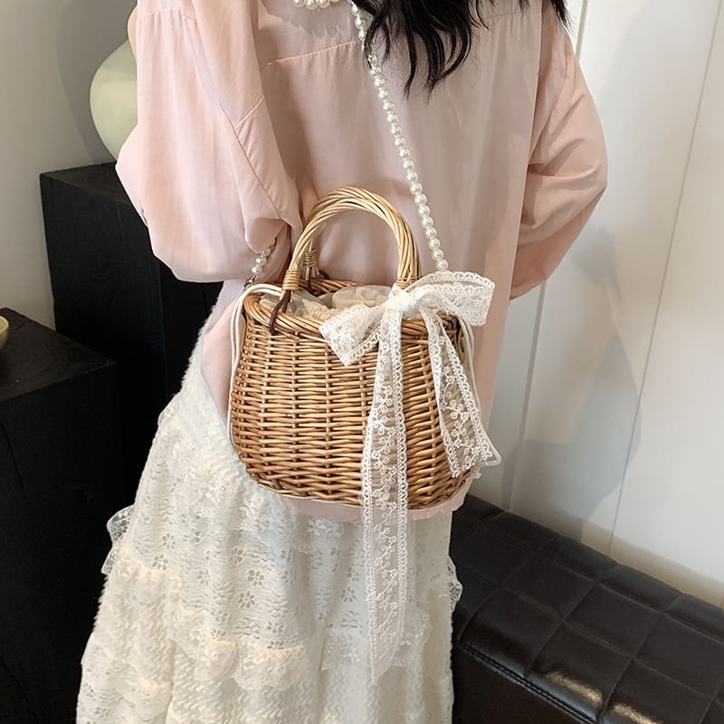 Sample Set: Faux Pearl Strap Drawstring Straw Crossbody Bag + Scarf