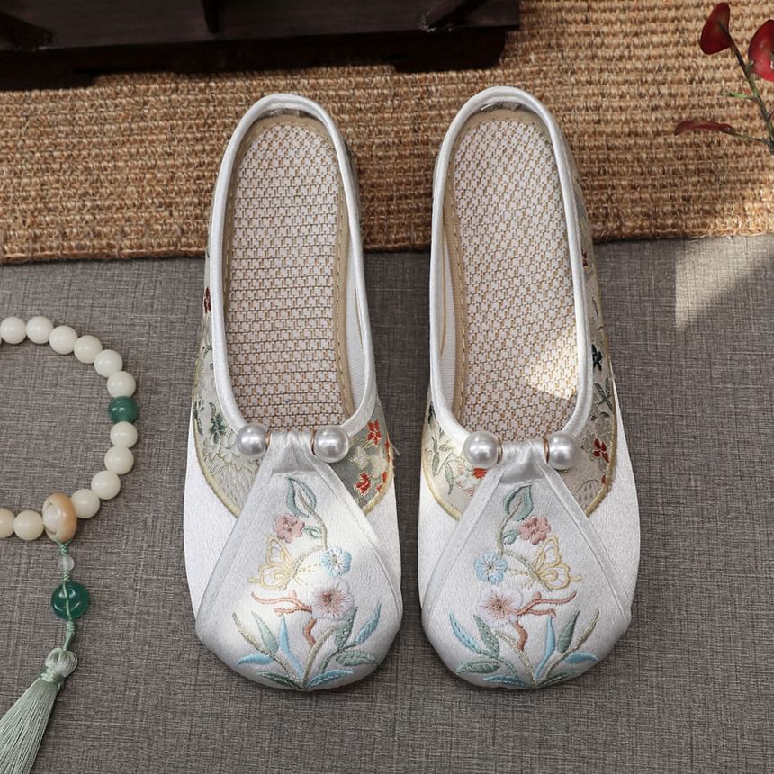Pearl Floral Faux Mules Embroidered