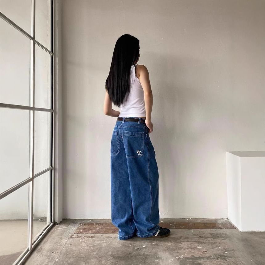 Washed Low Rise Loose-Fit Wide-Leg Jeans