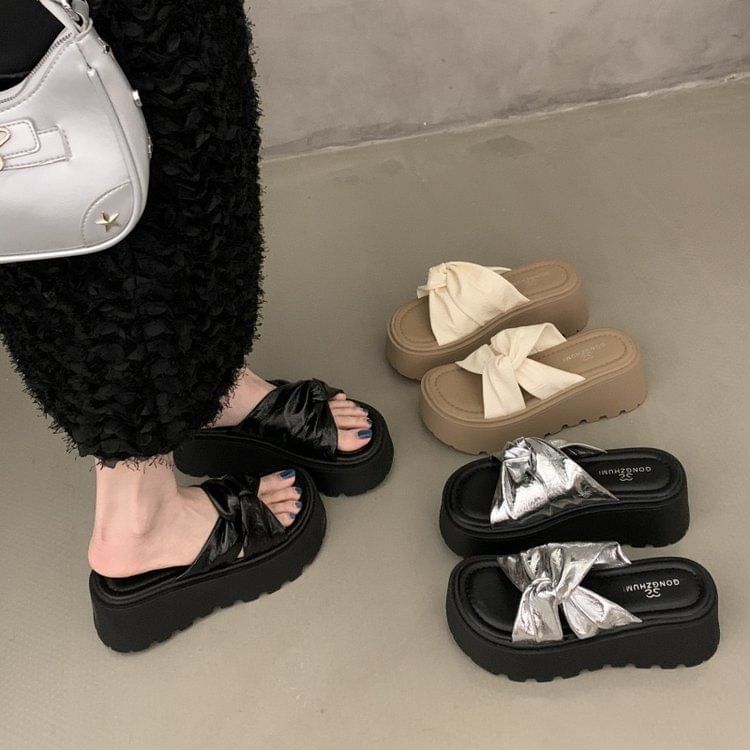 Twisted Slide Sandals Platform
