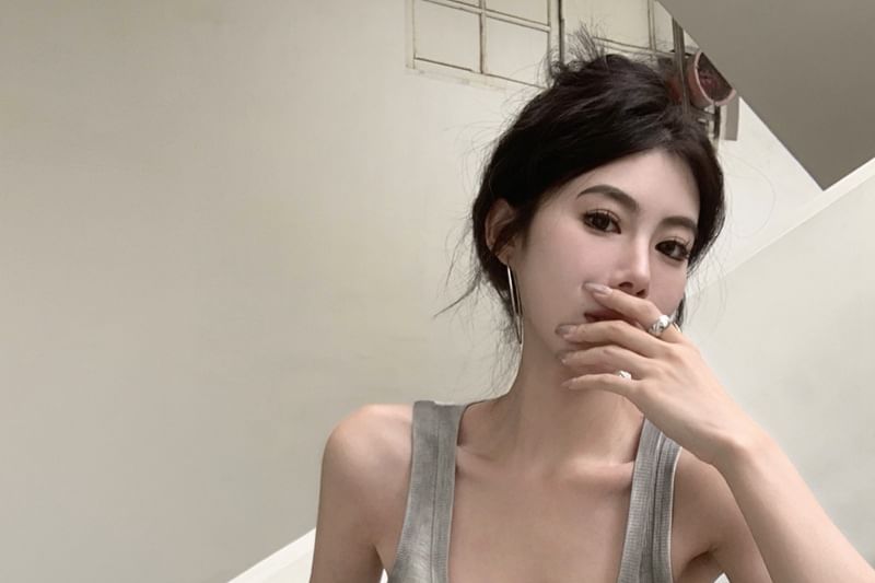 Scoop Neck Gradient Ribbed Slim Fit Tank Top