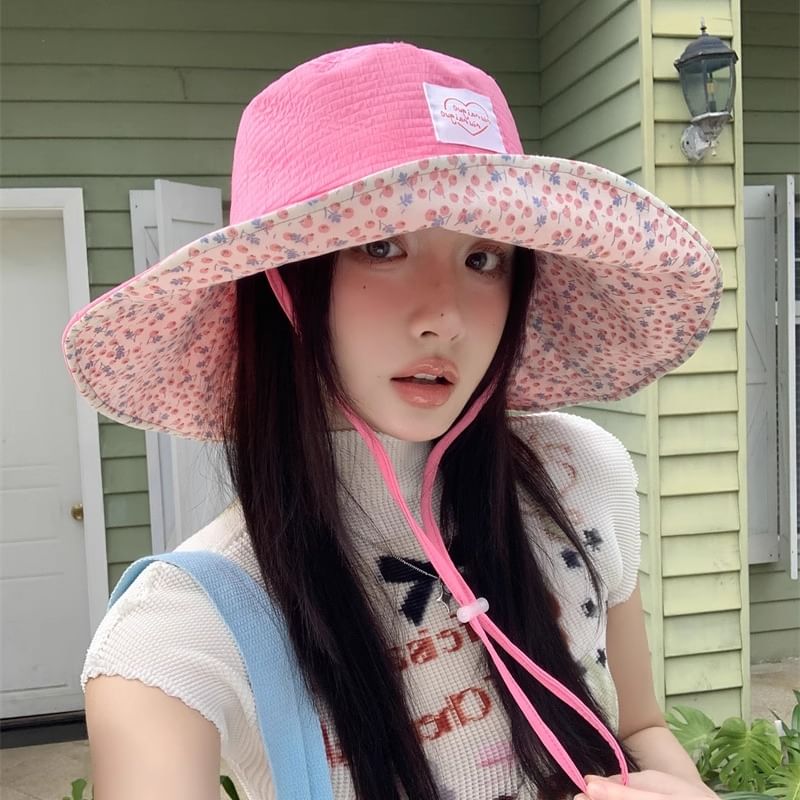 Print Hat Floral Sun Applique Heart