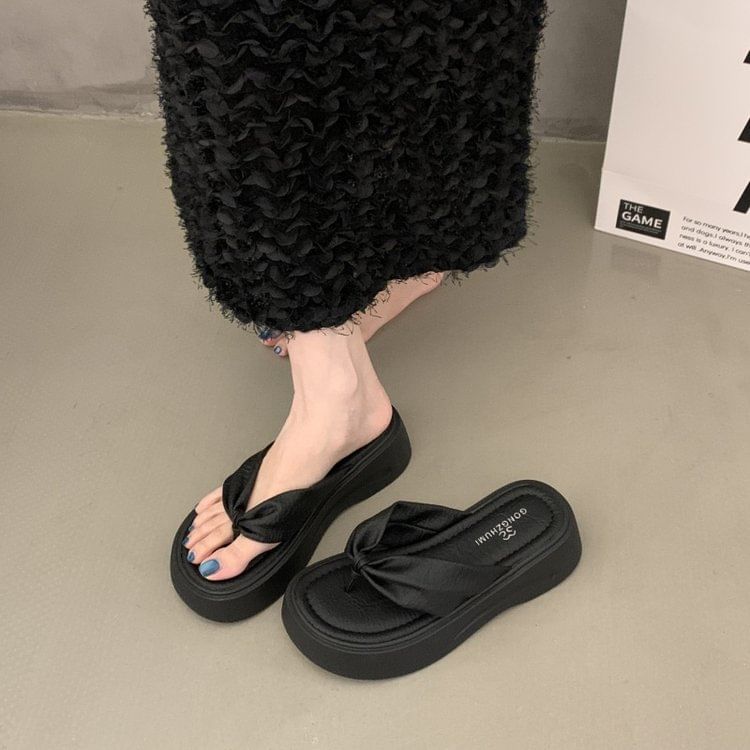 Ruched Platform Flip-Flops