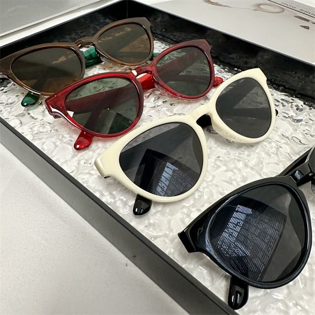 Sunglasses Eye Cat Plain