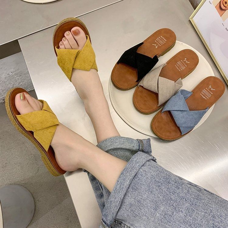Sandals Criss Cross Slide