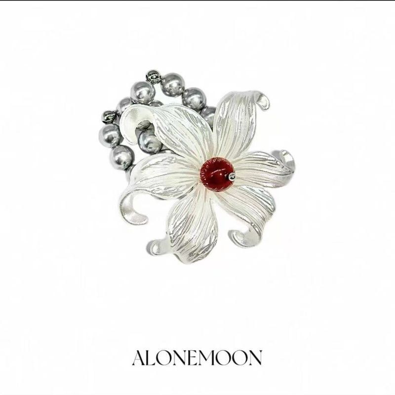 Faux Floral Pearl Elastic Ring Alloy