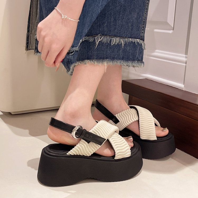 Platform Criss Sandals Cross