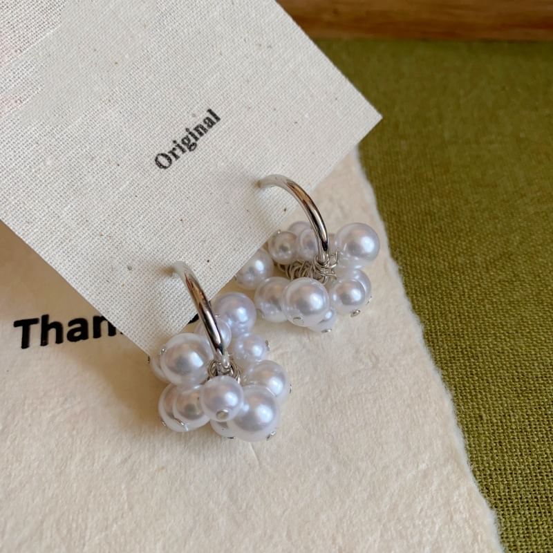 Earring Pearl Faux Hoop