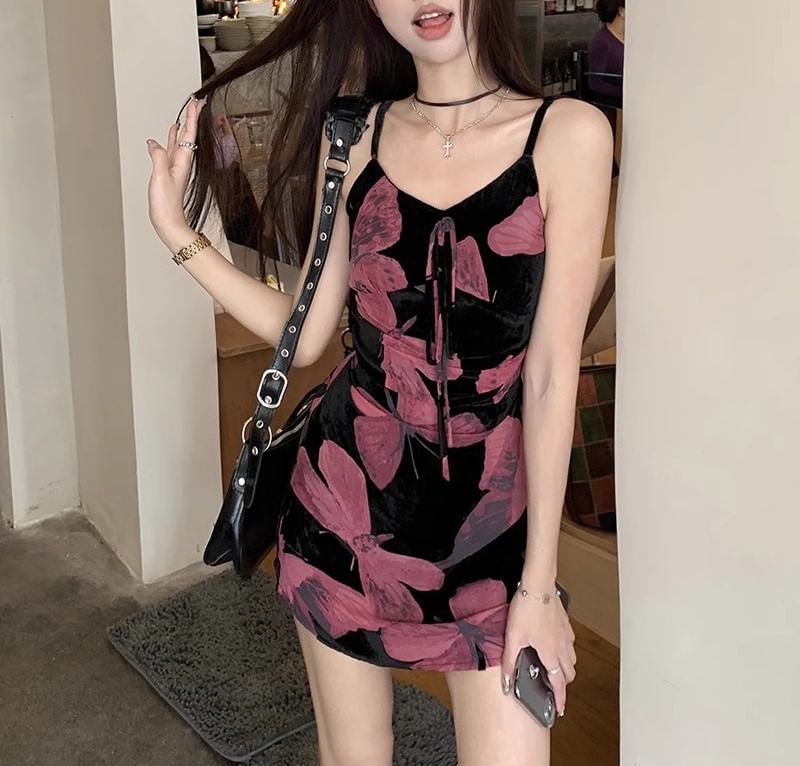 (Various Dress Print A-Line V-Neck Strap Floral Spaghetti Designs)