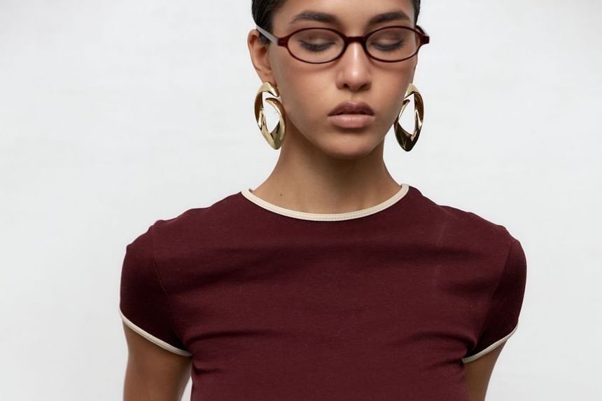 Crop Tee Trim Slim Neck Contrast Crew Fit Short-Sleeve