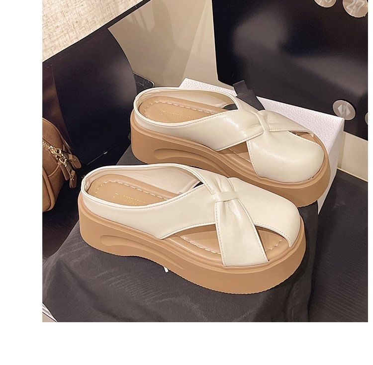 Plain Mules Cross Platform
